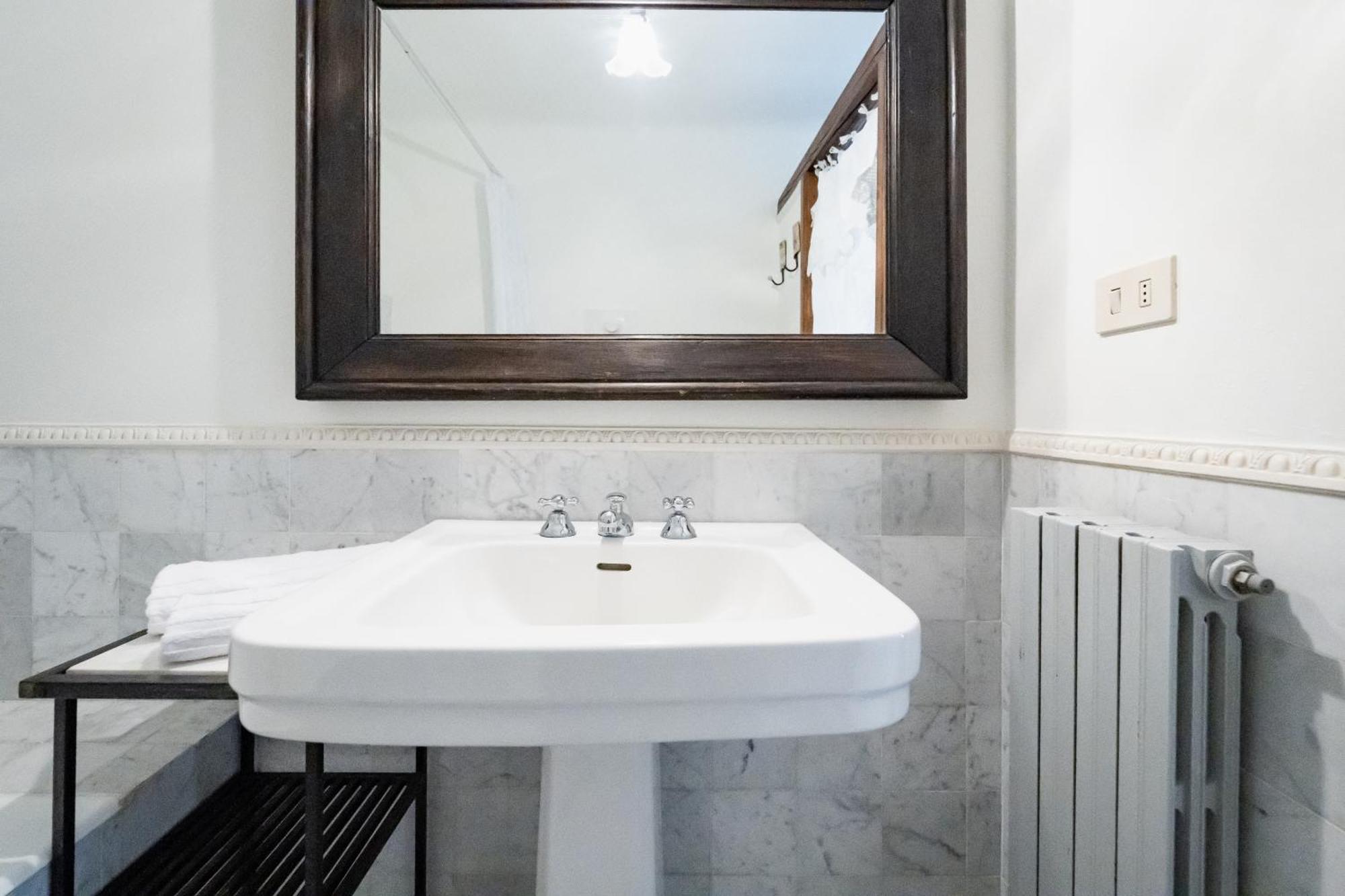 La Corte Di Emily Ap. 1 Apartment Milan Exterior photo